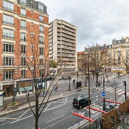 Appartamento Guestready - Sejour De Charme Dans Le 15eme